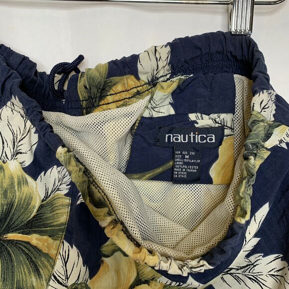 Nautica Men Swim Trunks Flower Shorts Adult Size M All Over Print Bathing Suit - Picture 7 of 7
